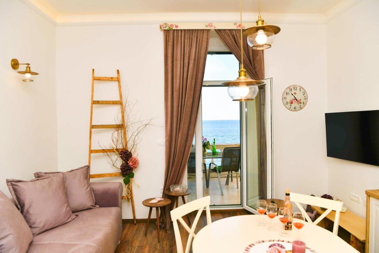 Apartment Carissima-Direct On Sea, Lovran-Opatija Exterior foto